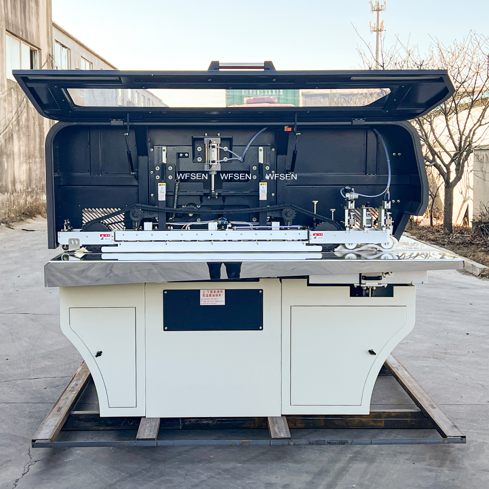 Veneer splicer machine